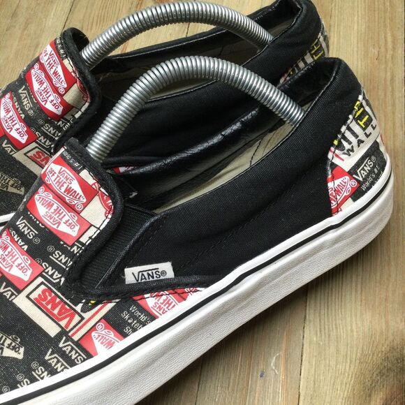 VANS Black Red Canvas Collage Slip Ons MENS 10.5 Classic Skater Sneakers - Picture 5 of 9